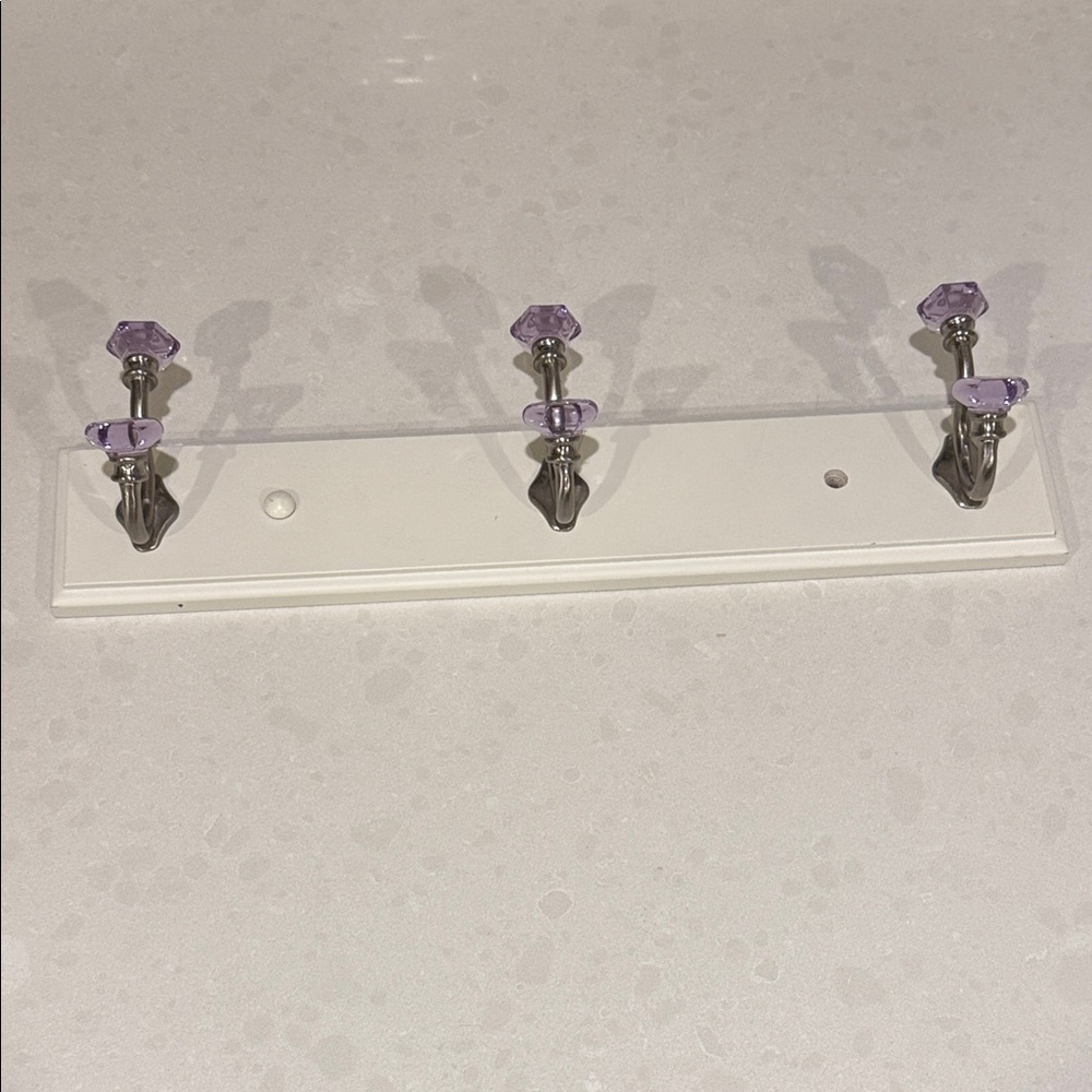 White and Purple Gem Wall Hook Rack